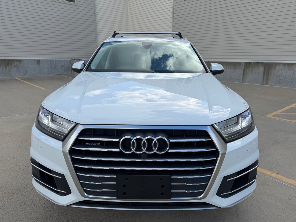 Used 2018 Audi Q7 3.0T Premium Plus w/ Premium Plus Package AWD/4WD image 8