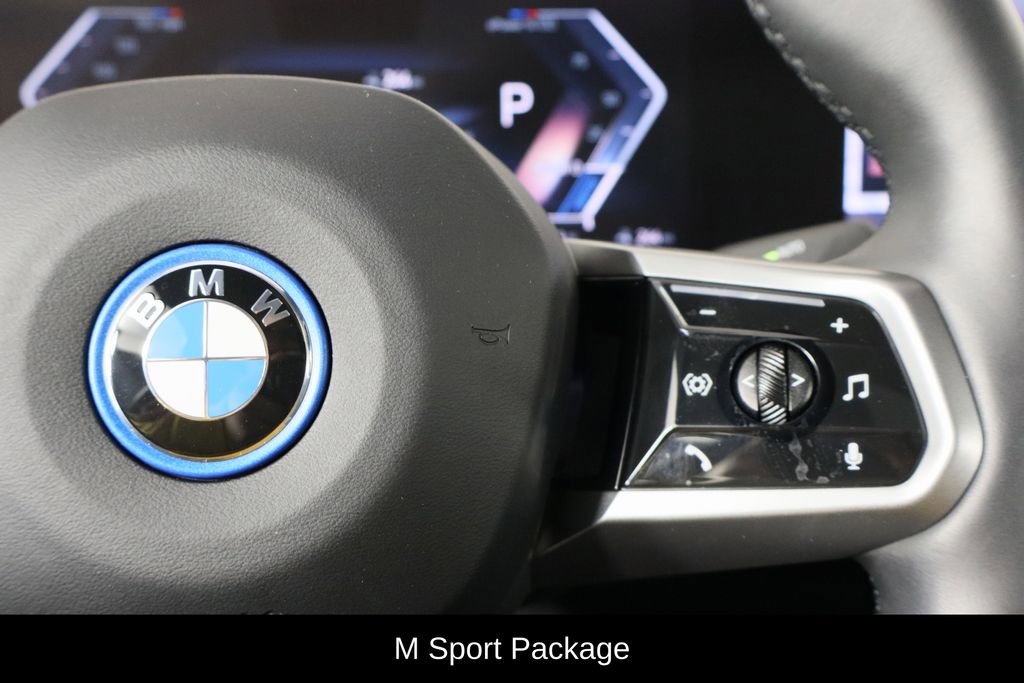 Used 2024 BMW i5 eDrive40i w/ M Sport Package image 10