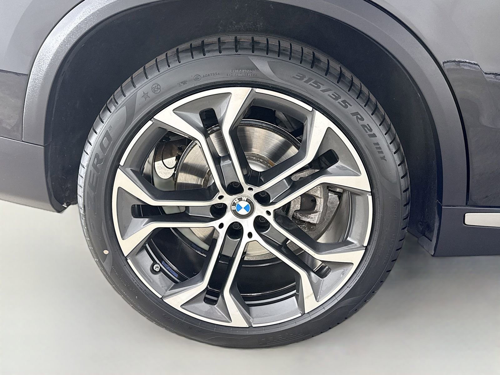 Certified 2023 BMW X5 xDrive40i w/ Premium Package image 32