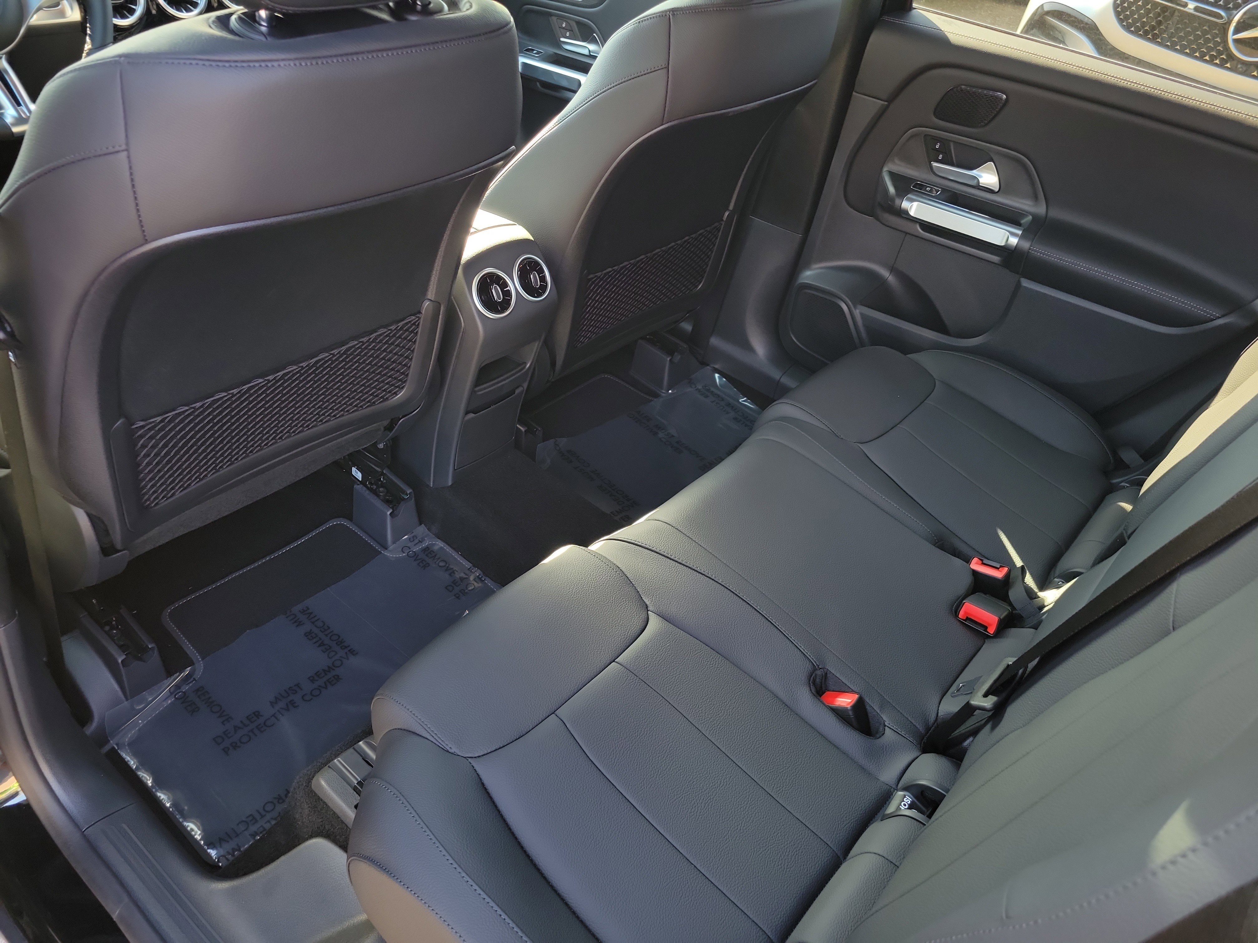 Certified 2026 Mercedes-Benz GLB 250 GLB 250 image 13