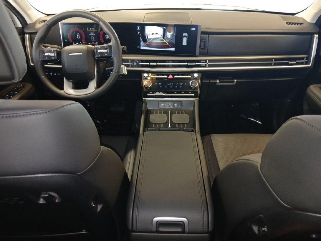 Used 2026 Hyundai Santa Fe SEL FWD image 10