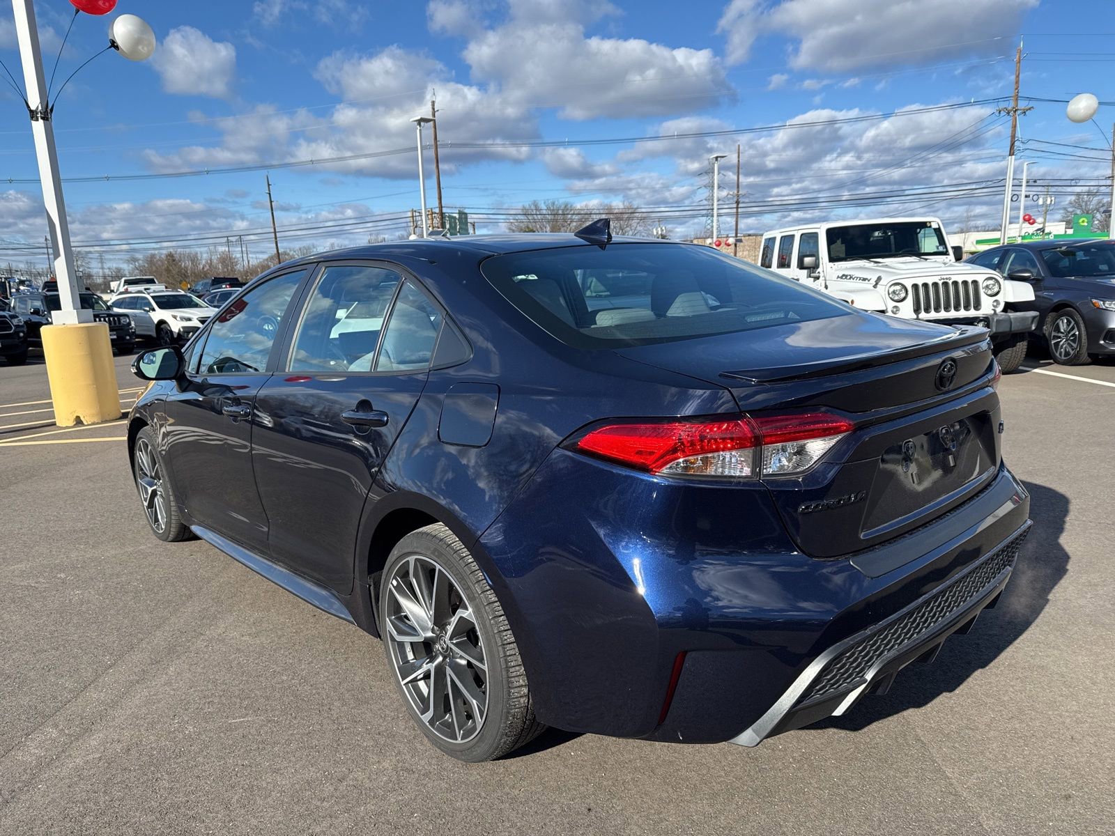 Used 2022 Toyota Corolla SE image 7