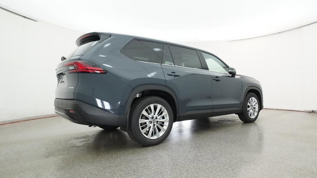 New 2026 Toyota Grand Highlander Platinum image 17