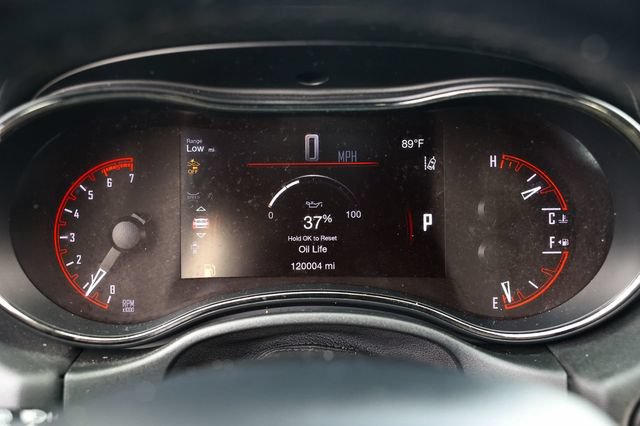 Used 2020 Dodge Durango R/T w/ Technology Group RWD image 35