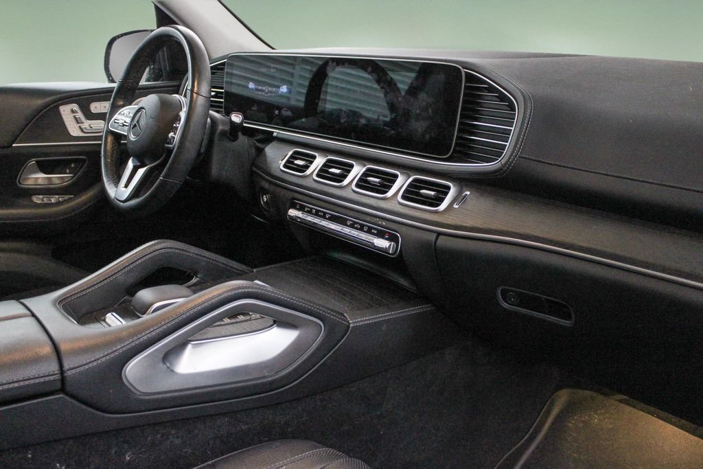 Used 2023 Mercedes-Benz GLS 450 4MATIC image 22