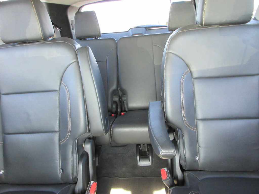 Certified 2020 Chevrolet Traverse LT w/ LT Premium Package FWD image 20