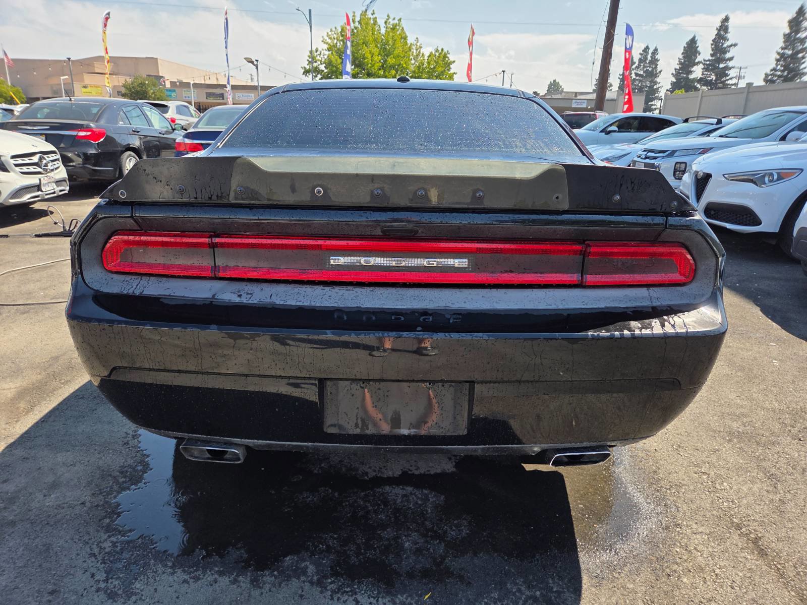 Used 2013 Dodge Challenger R/T image 3