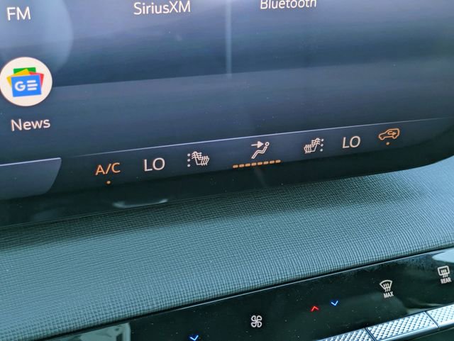 New 2026 Buick Enclave Sport Touring w/ Power Package image 32