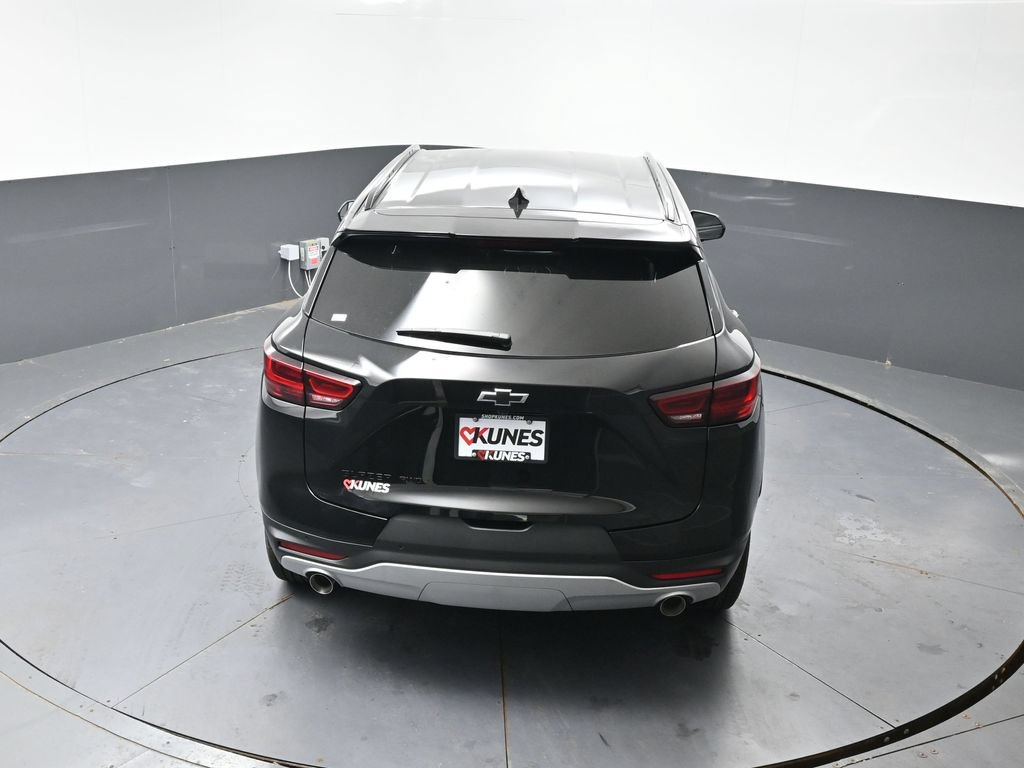 New 2026 Chevrolet Blazer LT w/ Convenience Package AWD/4WD image 36