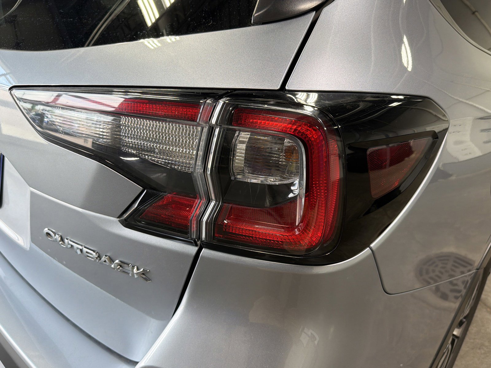 Certified 2022 Subaru Outback Premium AWD/4WD image 17