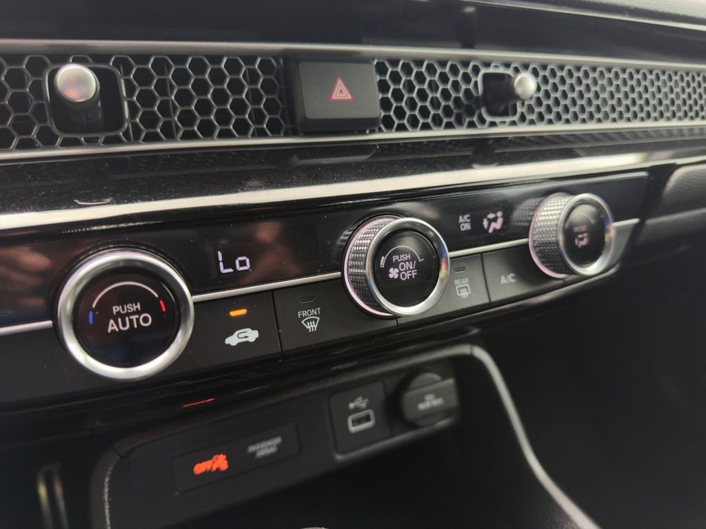 Used 2023 Honda Civic Sport image 19