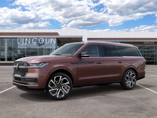 New 2027 Lincoln Navigator L Black Label AWD/4WD image 1