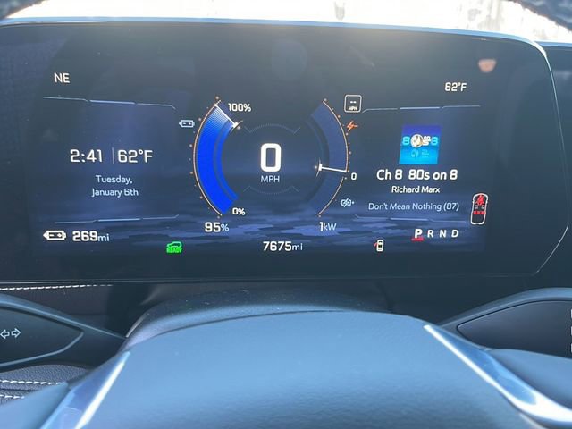 Used 2024 Chevrolet Blazer EV LT image 27