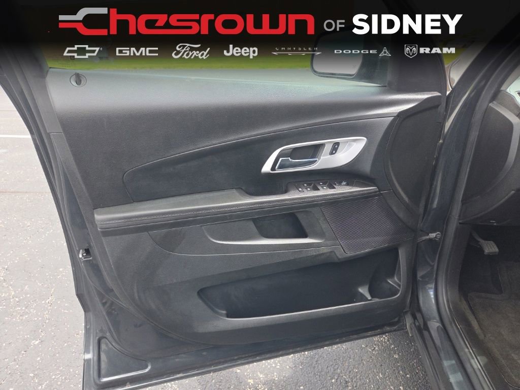 Used 2017 Chevrolet Equinox LT w/ Convenience Package FWD image 28