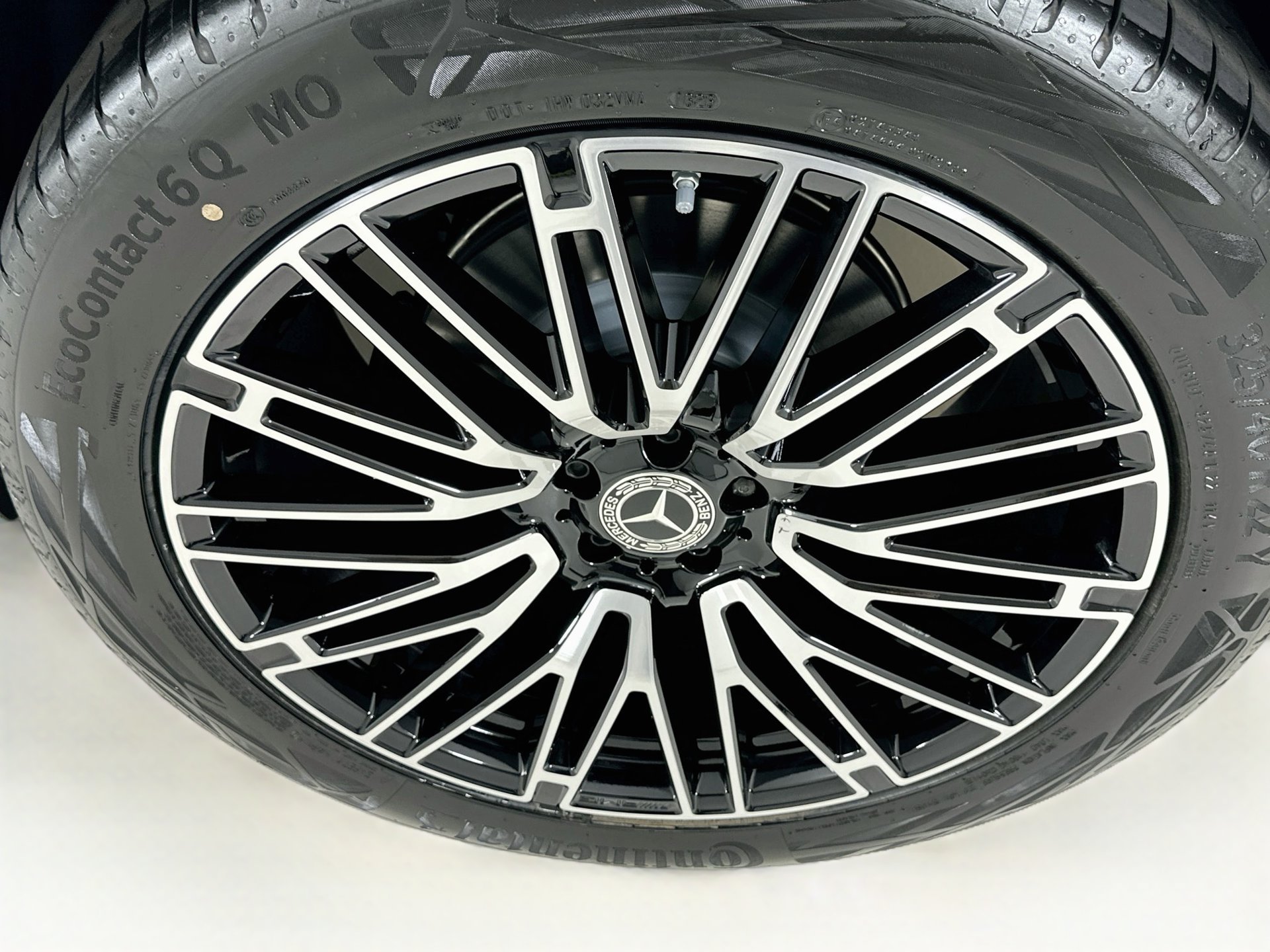 New 2027 Mercedes-Benz GLS 450 4MATIC image 34