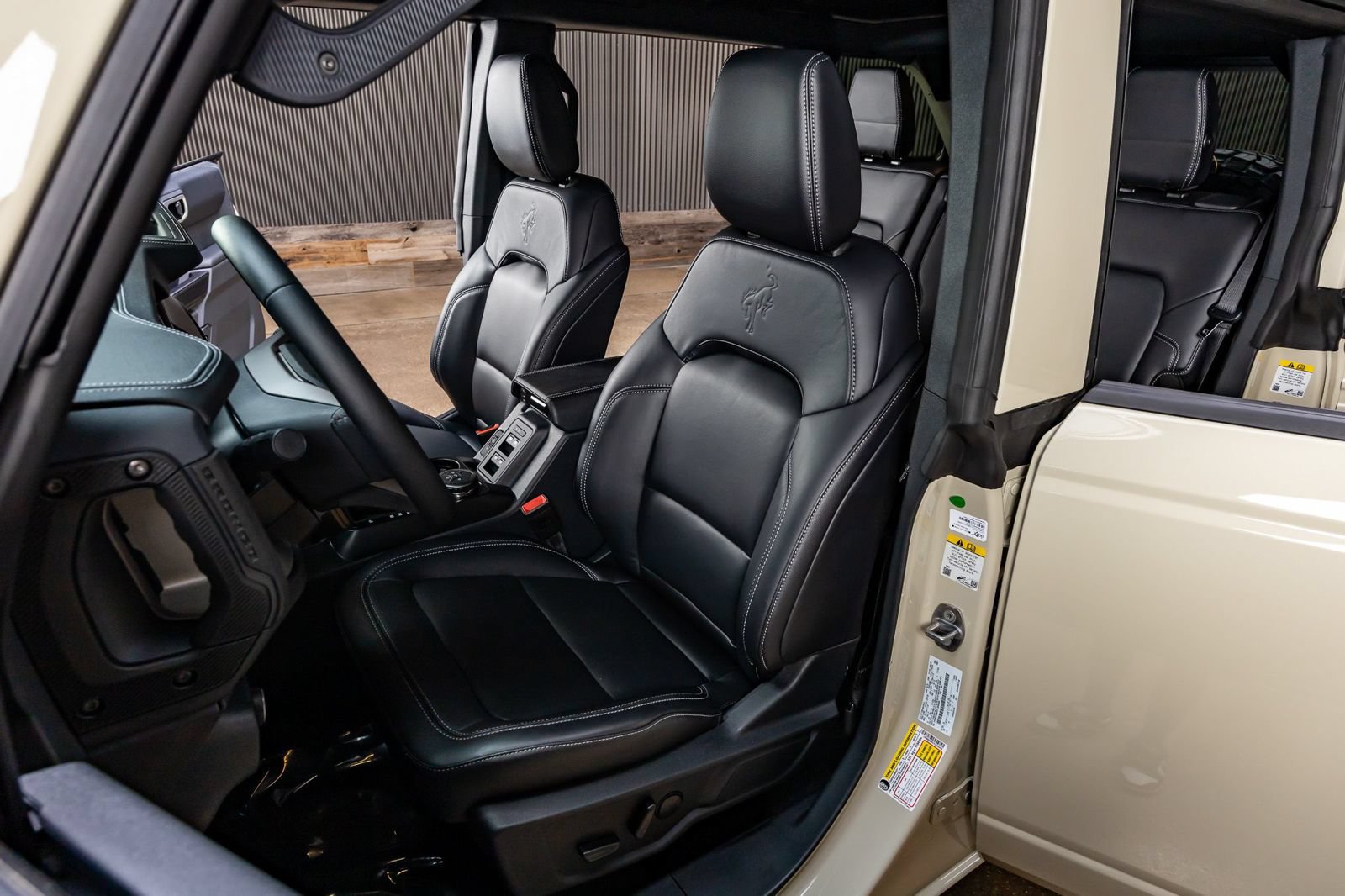 Used 2026 Ford Bronco Outer Banks AWD/4WD image 29