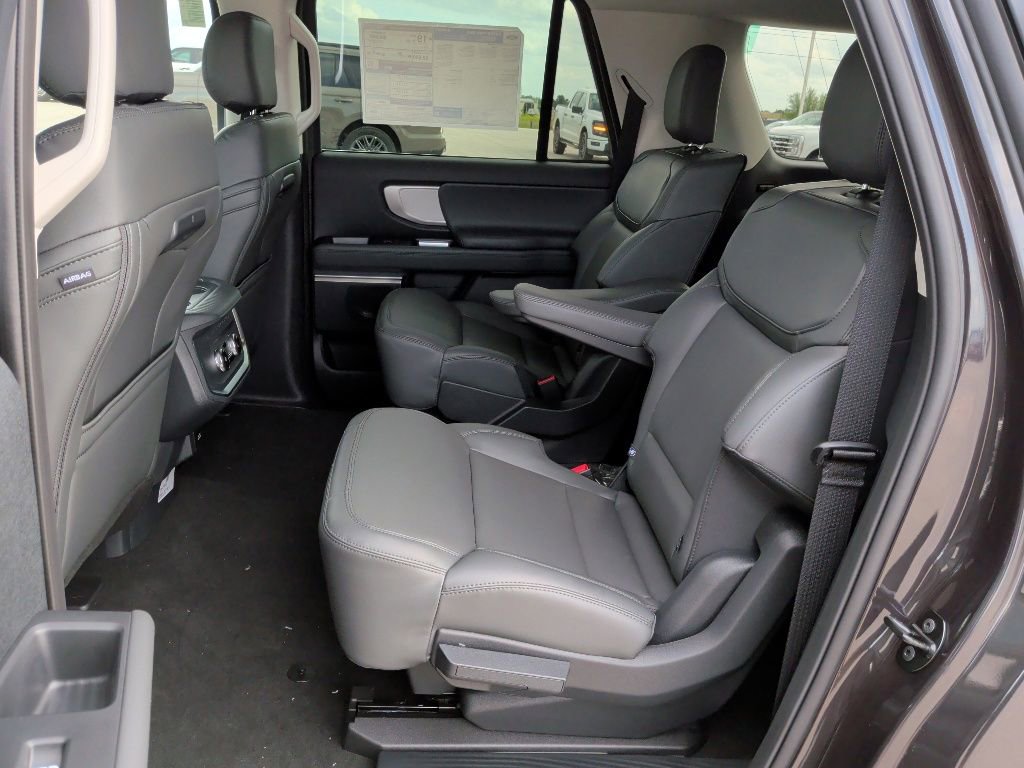 New 2026 Ford Expedition Max Active RWD image 35