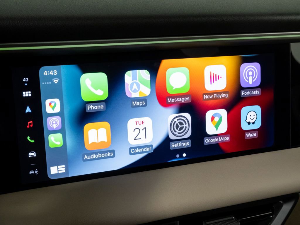 Certified 2024 Porsche Macan 4 Electric AWD/4WD image 16