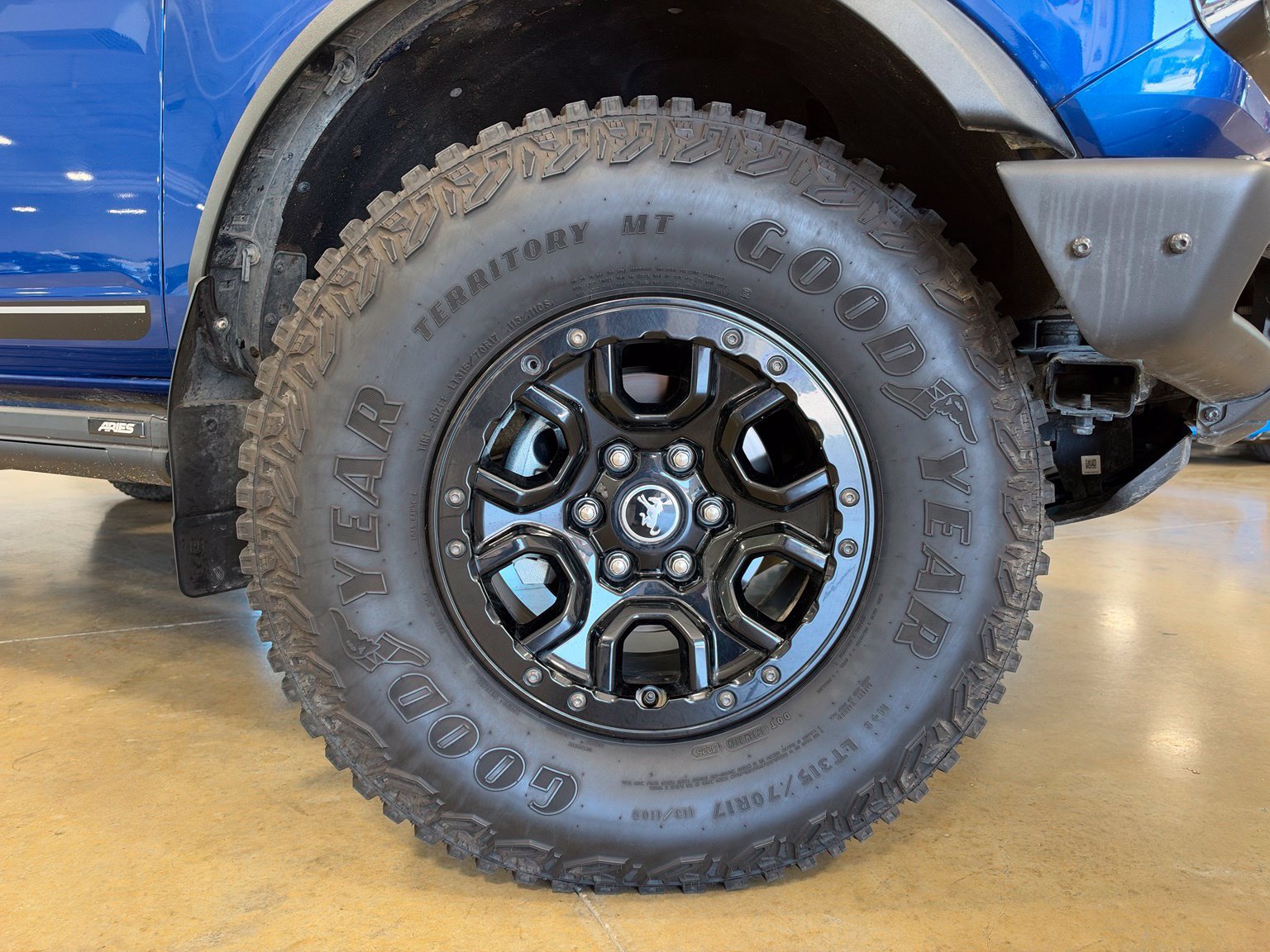 Used 2021 Ford Bronco First Edition AWD/4WD image 9