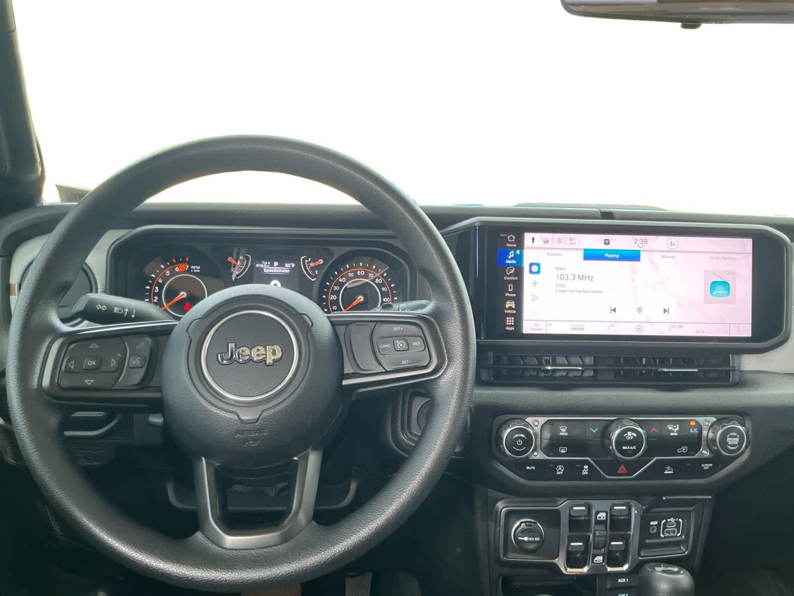 Used 2025 Jeep Wrangler Unlimited Sport AWD/4WD image 10