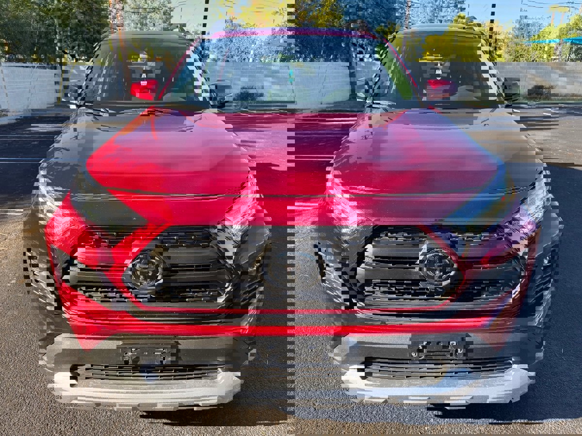 Used 2024 Toyota RAV4 Adventure image 3