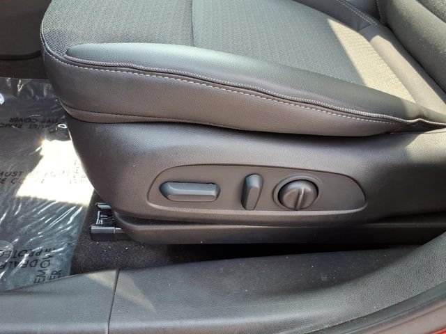 Used 2023 Buick Encore GX Select w/ Experience Buick Package FWD image 14