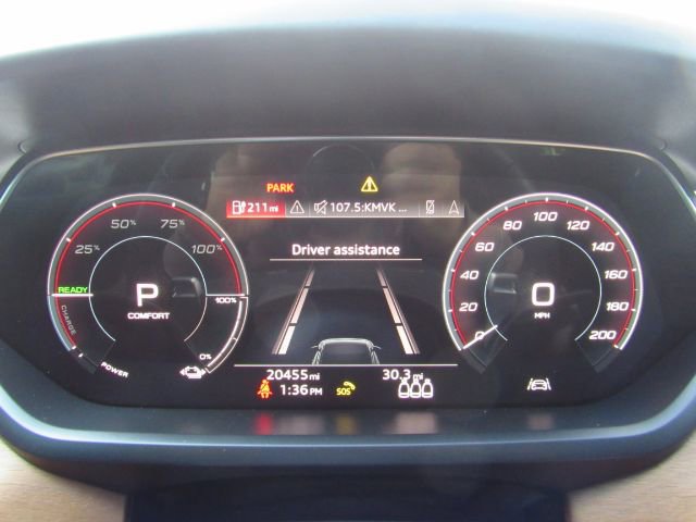 Used 2023 Audi e-tron GT Premium Plus image 40