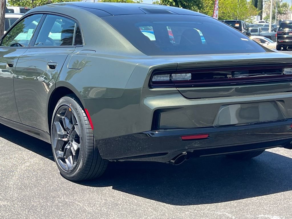 New 2026 Dodge Charger R/T AWD/4WD image 5