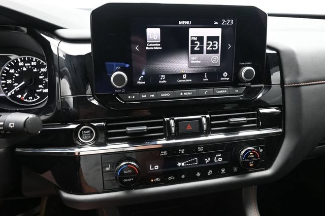 Used 2024 Nissan Pathfinder Rock Creek AWD/4WD image 45