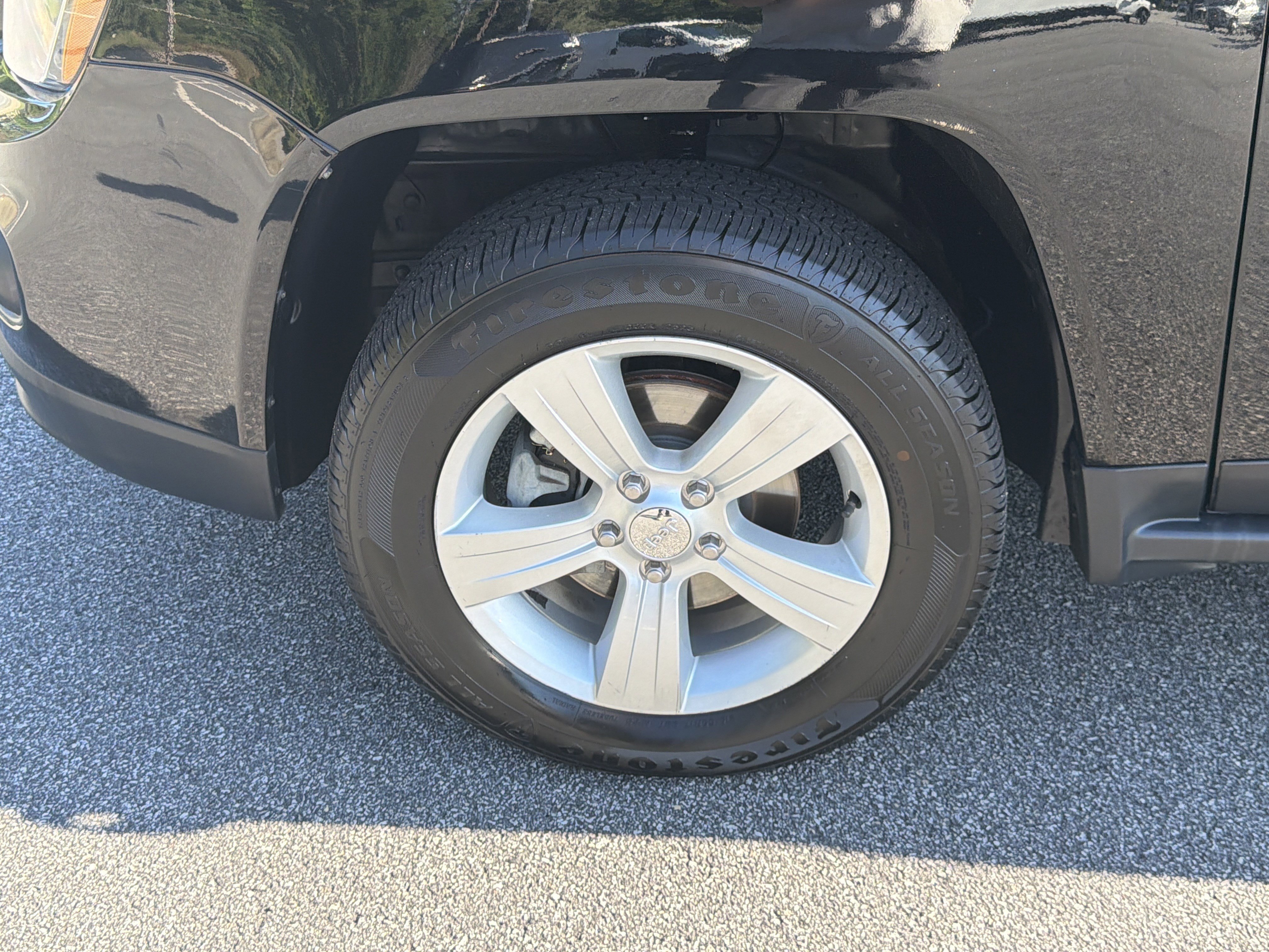 Used 2016 Jeep Compass Sport w/ Power Value Group FWD image 13
