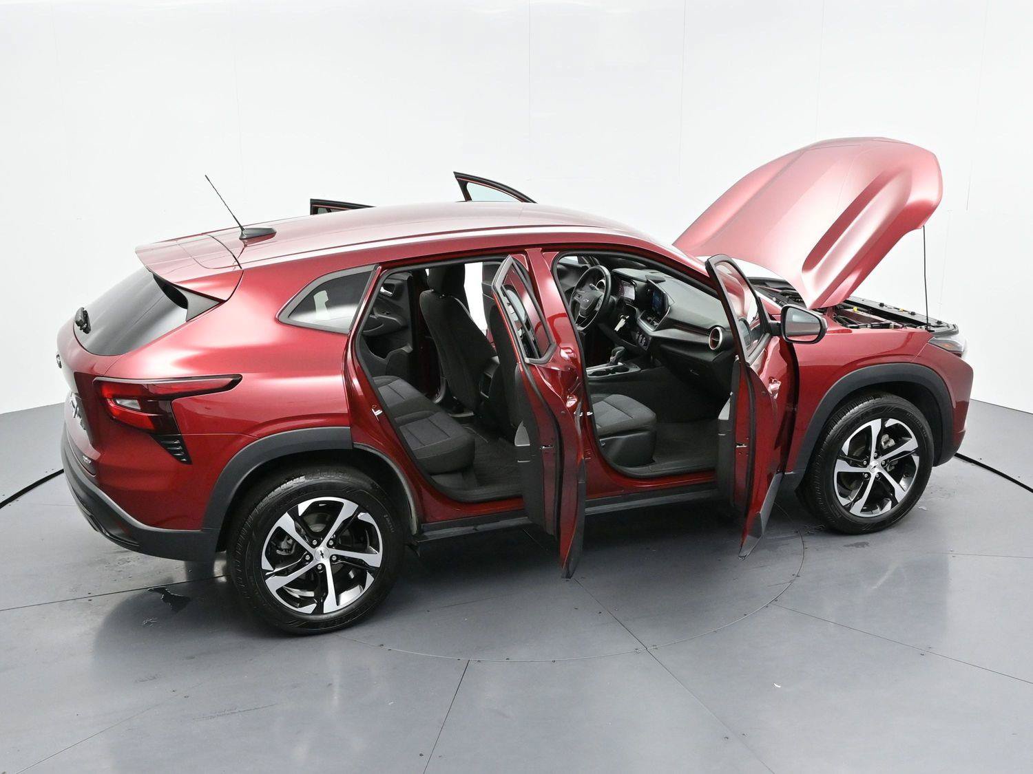 Used 2024 Chevrolet Trax RS w/ Driver Confidence Package FWD image 35