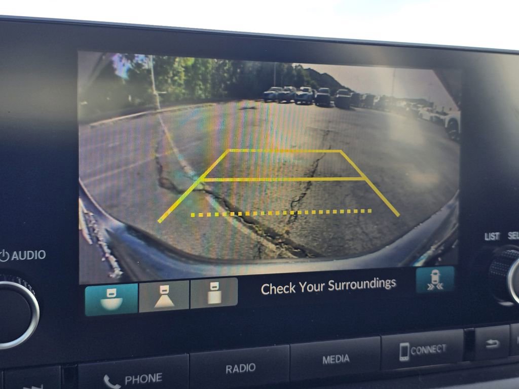 Certified 2025 Honda Accord SE image 18