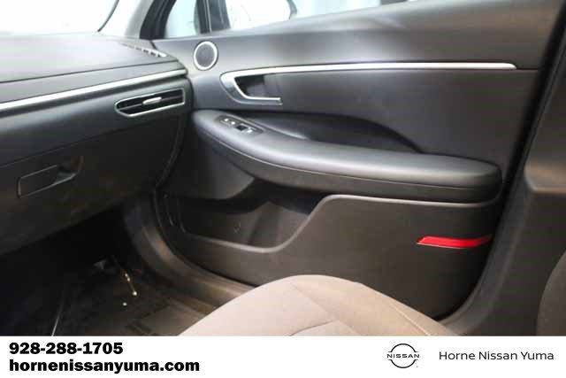 Used 2022 Hyundai Sonata SEL image 11