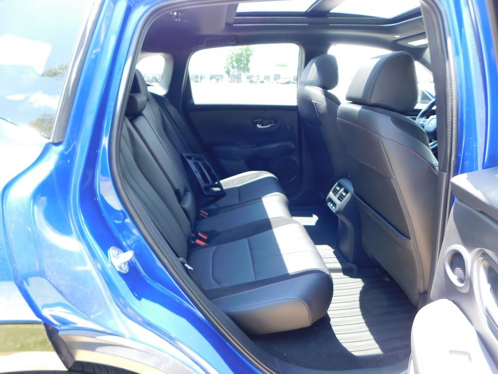 Used 2025 Acura ADX A-Spec AWD/4WD image 6