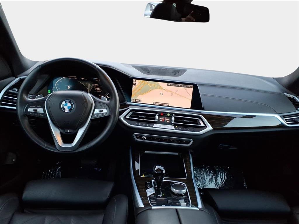 Used 2023 BMW X5 xDrive45e image 12