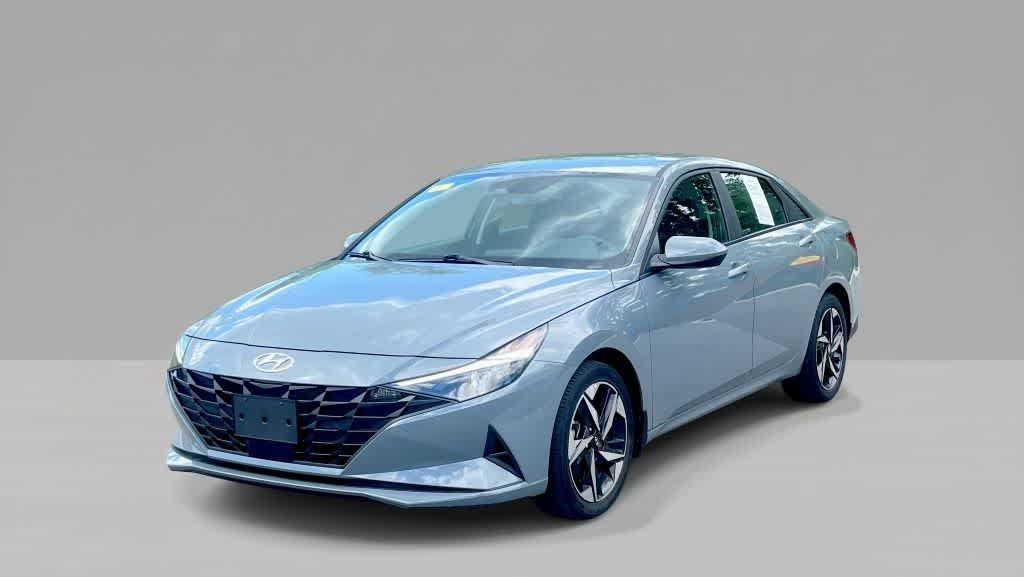 Used 2023 Hyundai Elantra SEL w/ Convenience Package FWD image 1
