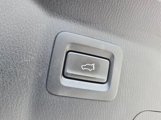 Used 2018 MAZDA CX-9 Touring w/ Touring Premium Package FWD image 20