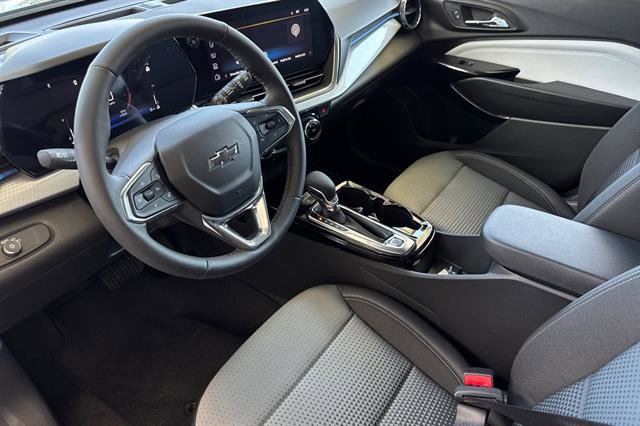 New 2026 Chevrolet Trax LT w/ Driver Confidence Package image 10