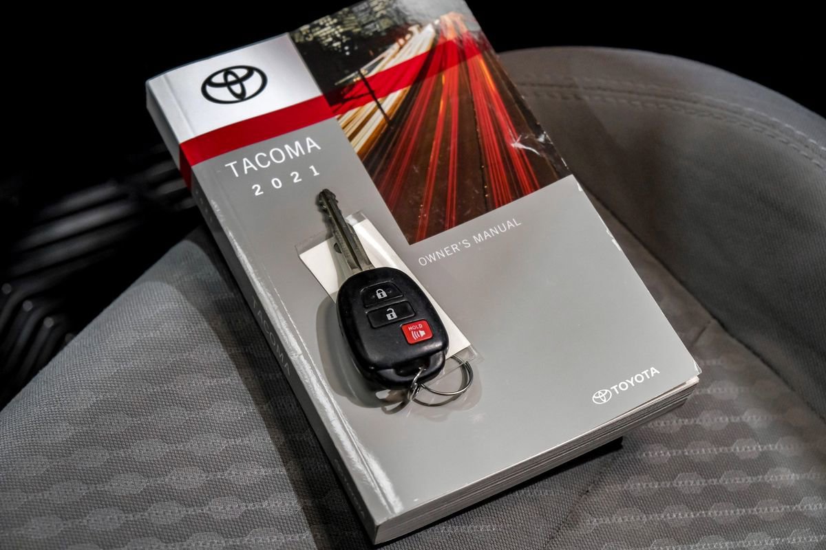 Used 2021 Toyota Tacoma SR image 61