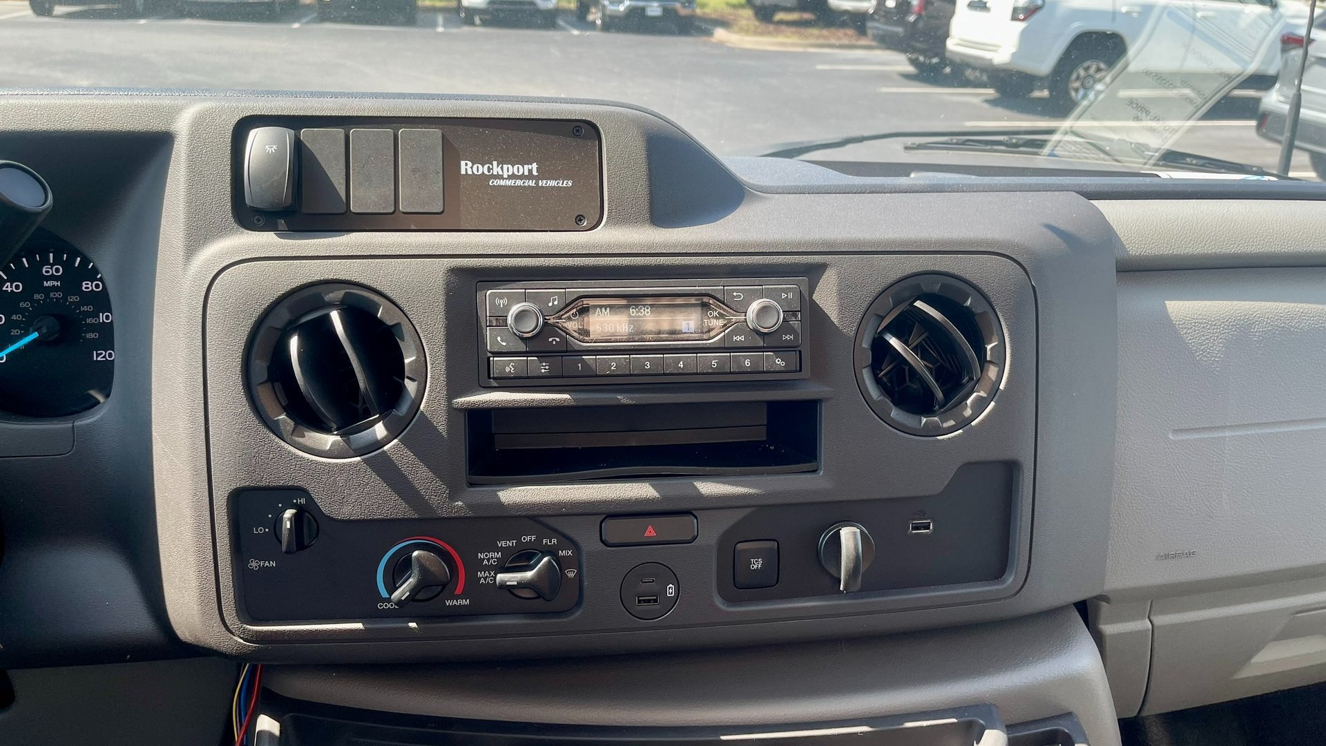 New 2024 Ford E-350 and Econoline 350 Super Duty w/ Power Windows & Locks Group RWD image 22