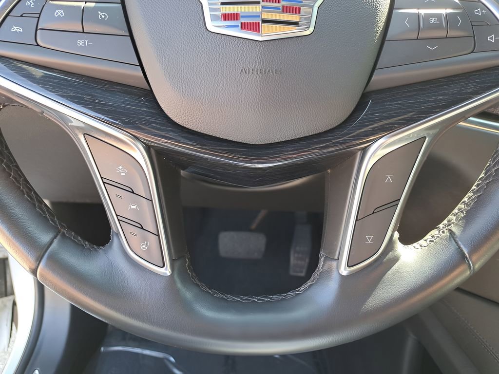 Used 2021 Cadillac XT5 Premium Luxury w/ LPO, Floor Liner Package image 22