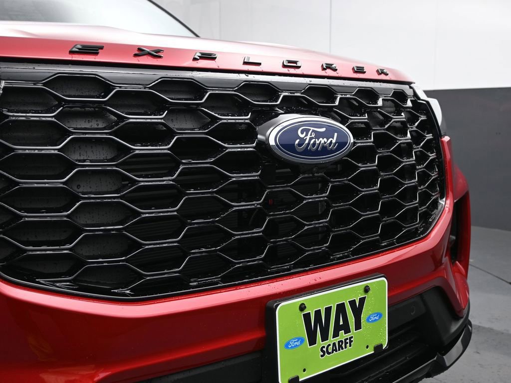 New 2026 Ford Explorer ST-Line w/ ST-Line Street Pack AWD/4WD image 14