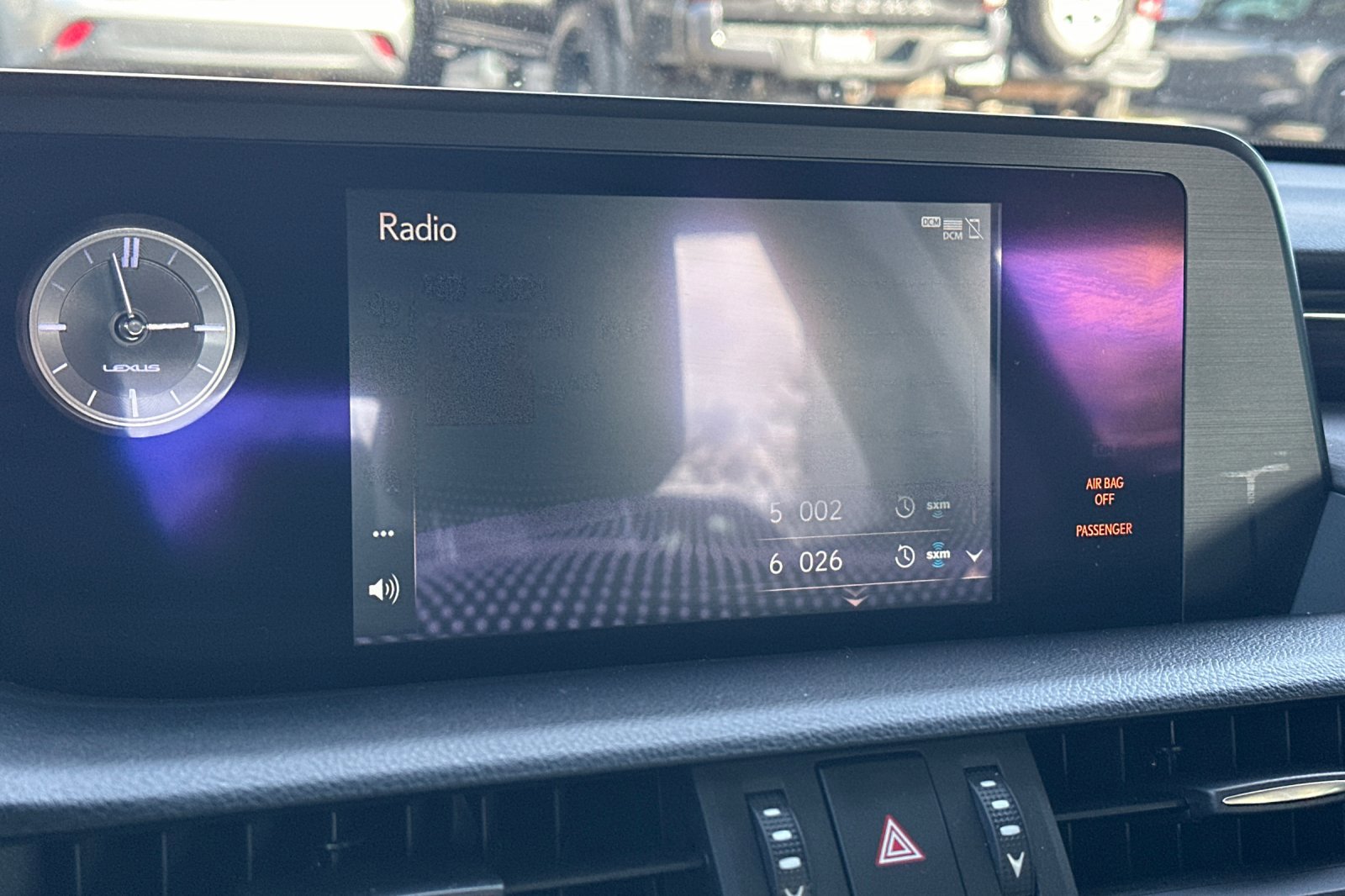 Used 2021 Lexus ES 300h w/ Premium Package image 17