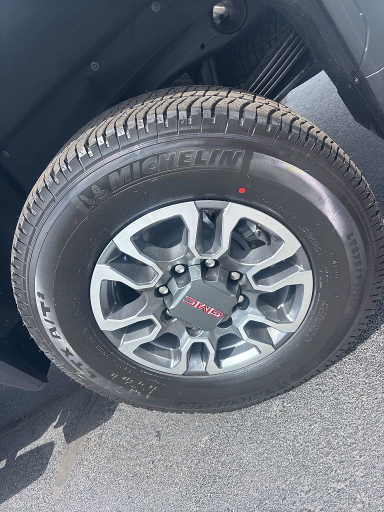 New 2026 GMC Sierra 2500 SLT w/ SLT Convenience Package AWD/4WD image 7