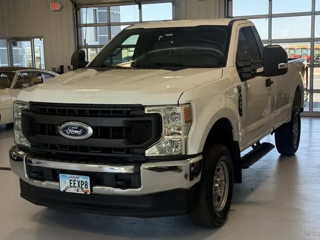 Used 2022 Ford F250 XL w/ Power Equipment Group AWD/4WD image 6