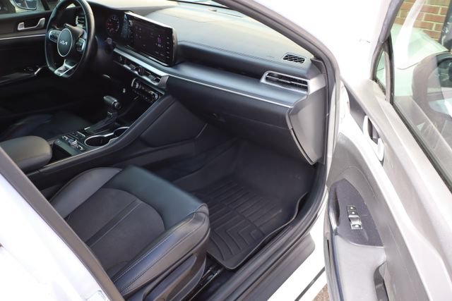 Used 2022 Kia K5 GT-Line AWD/4WD image 41