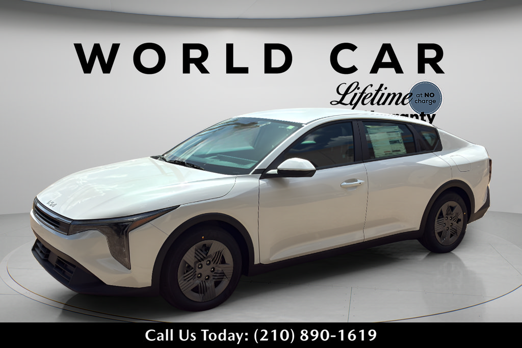 New 2026 Kia K4 FWD image 13
