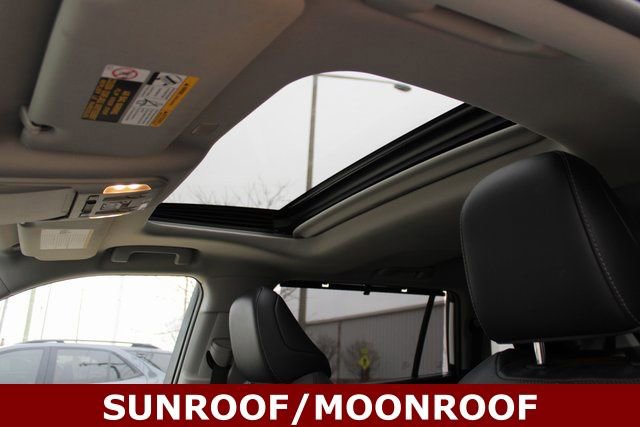 Used 2020 Toyota Highlander Limited image 19