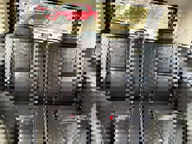 Used 2012 Cadillac Escalade Platinum image 22