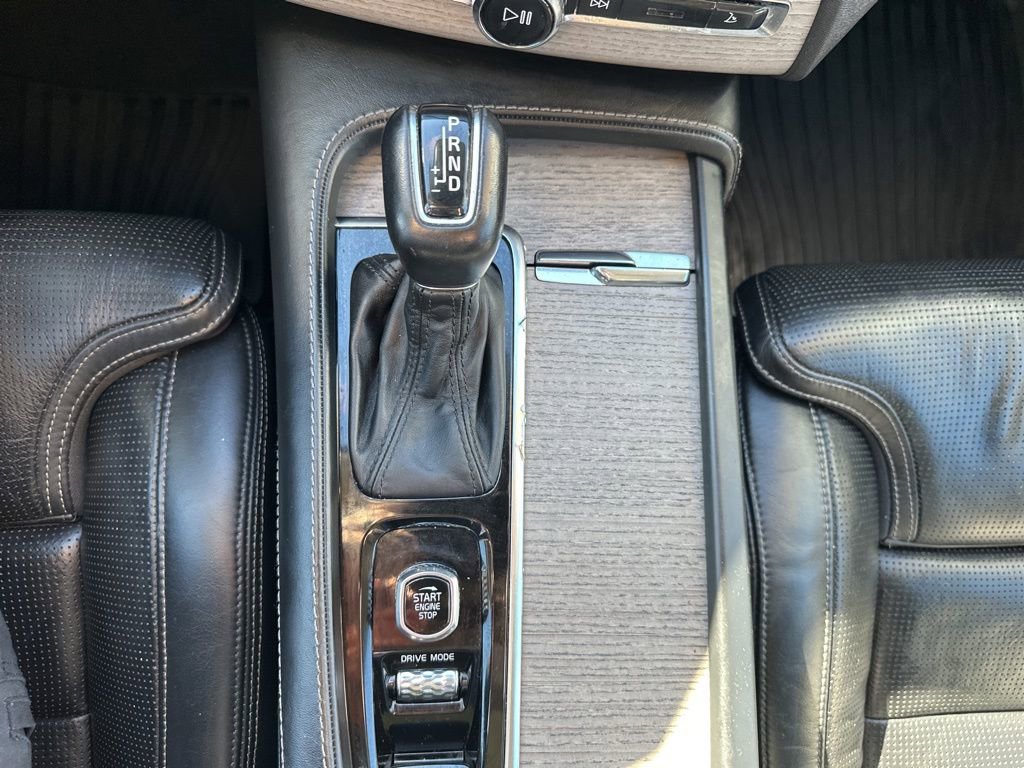 Used 2021 Volvo XC90 T6 Inscription w/ Protection Package Premier image 5